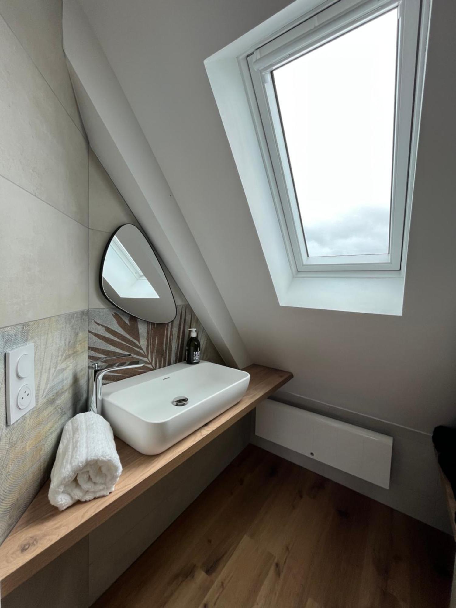 Maison De Charme Avec Jacuzzi - Bretagne / Ile De Batz Exterior photo